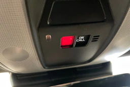 musta Volvo V60 2017 kuva 21.