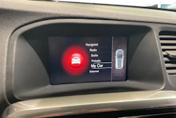 musta Volvo V60 2017 kuva 24.