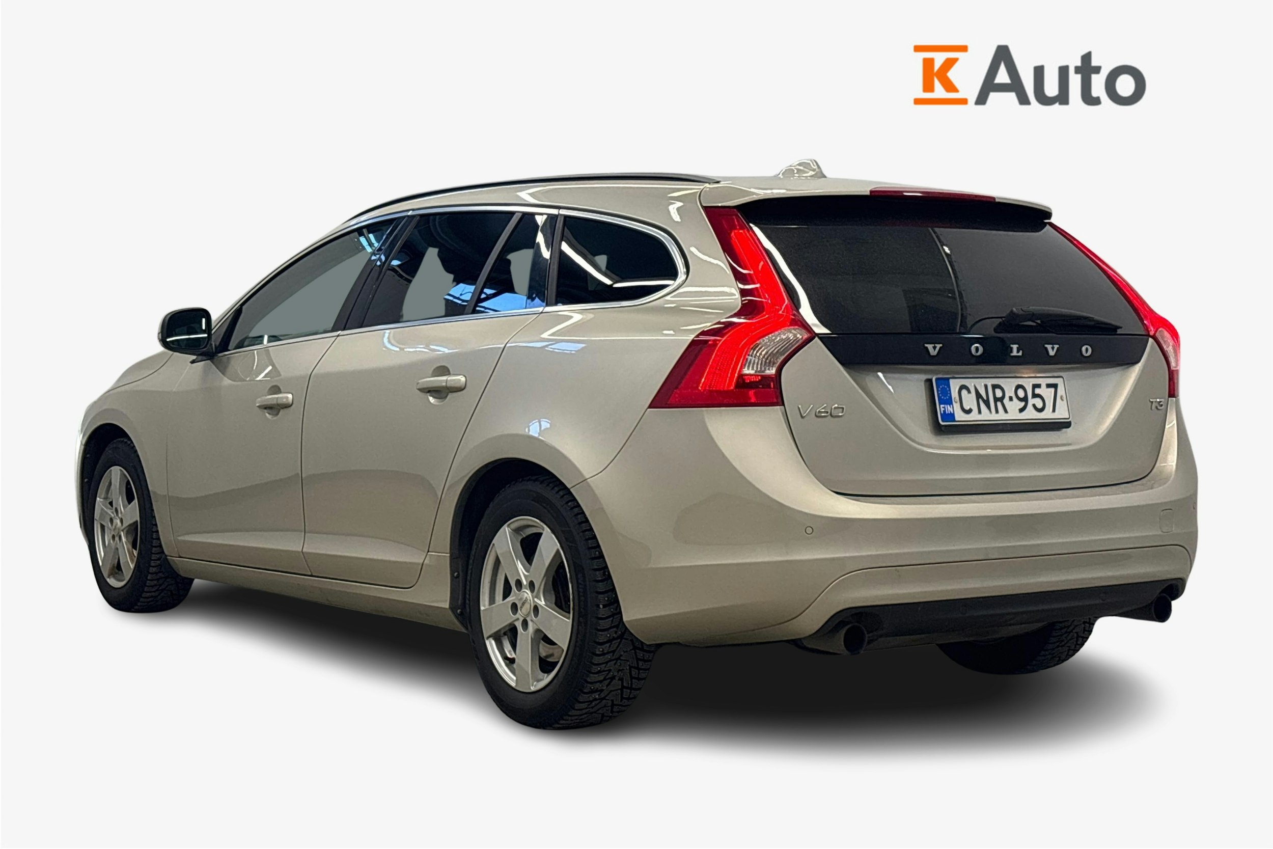 ruskea (beige) Volvo V60 2017 kuva 2.