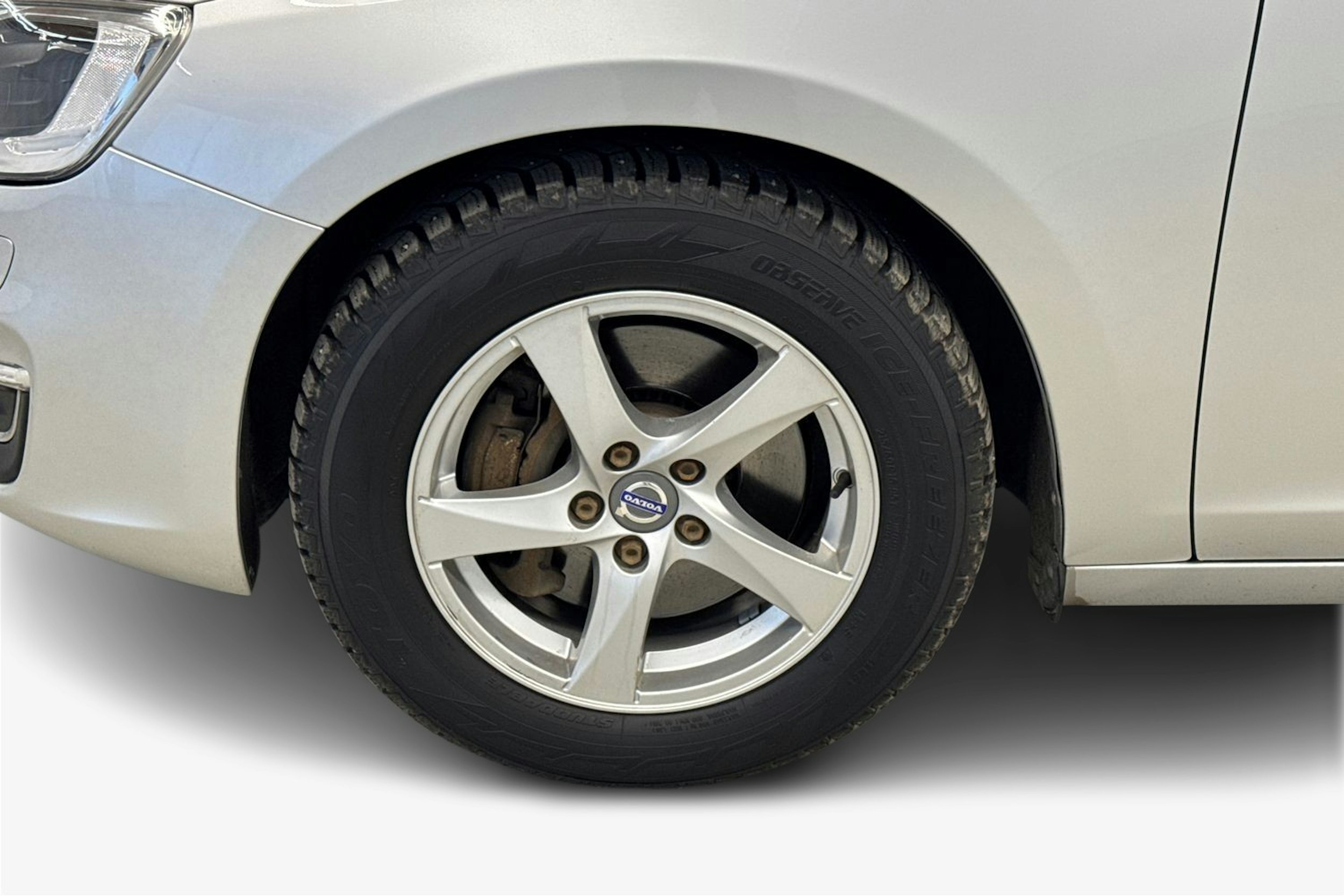 harmaa Volvo V60 2017 kuva 11.