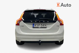 valkoinen Volvo V60 2017 kuva 3.