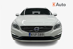 valkoinen Volvo V60 2017 kuva 4.