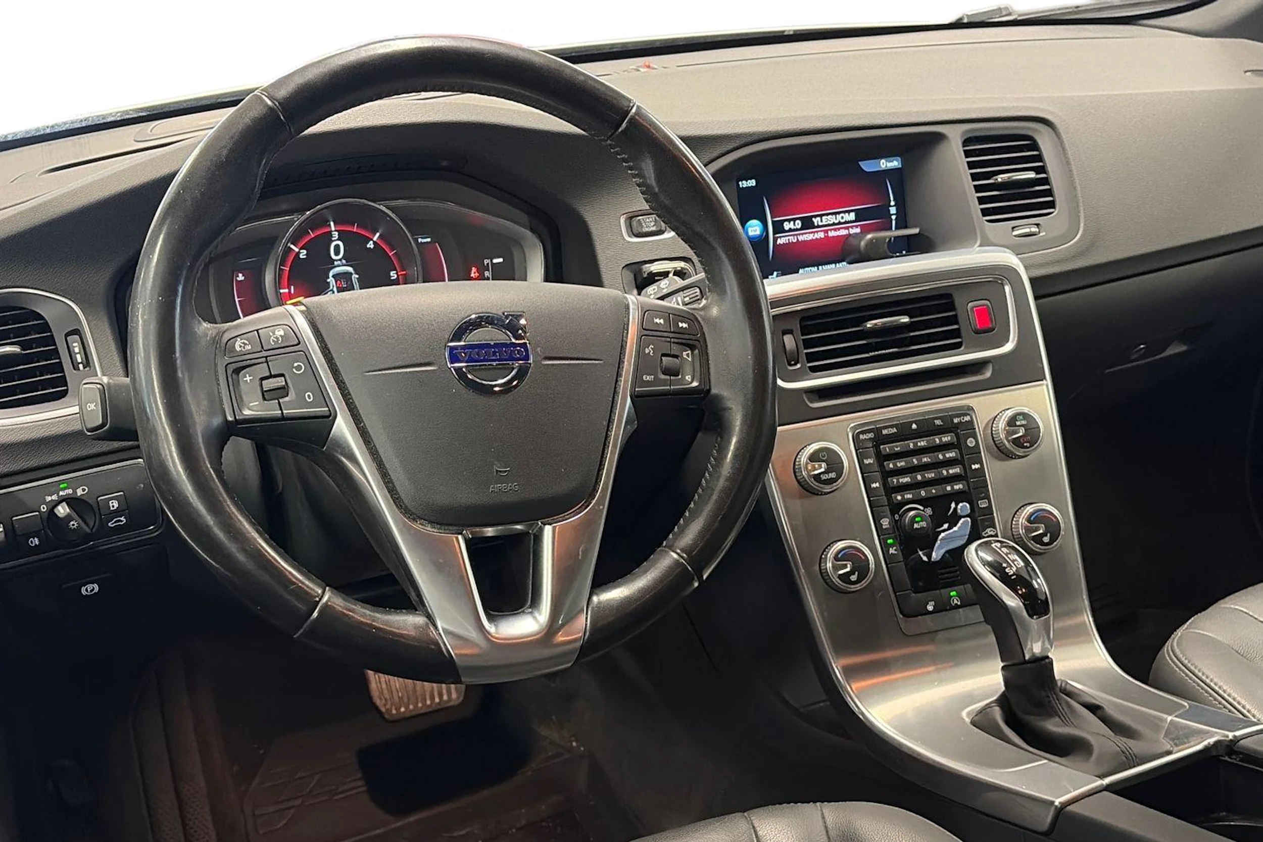 ruskea (beige) Volvo V60 2017 kuva 3.