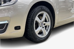 ruskea (beige) Volvo V60 2017 kuva 9.