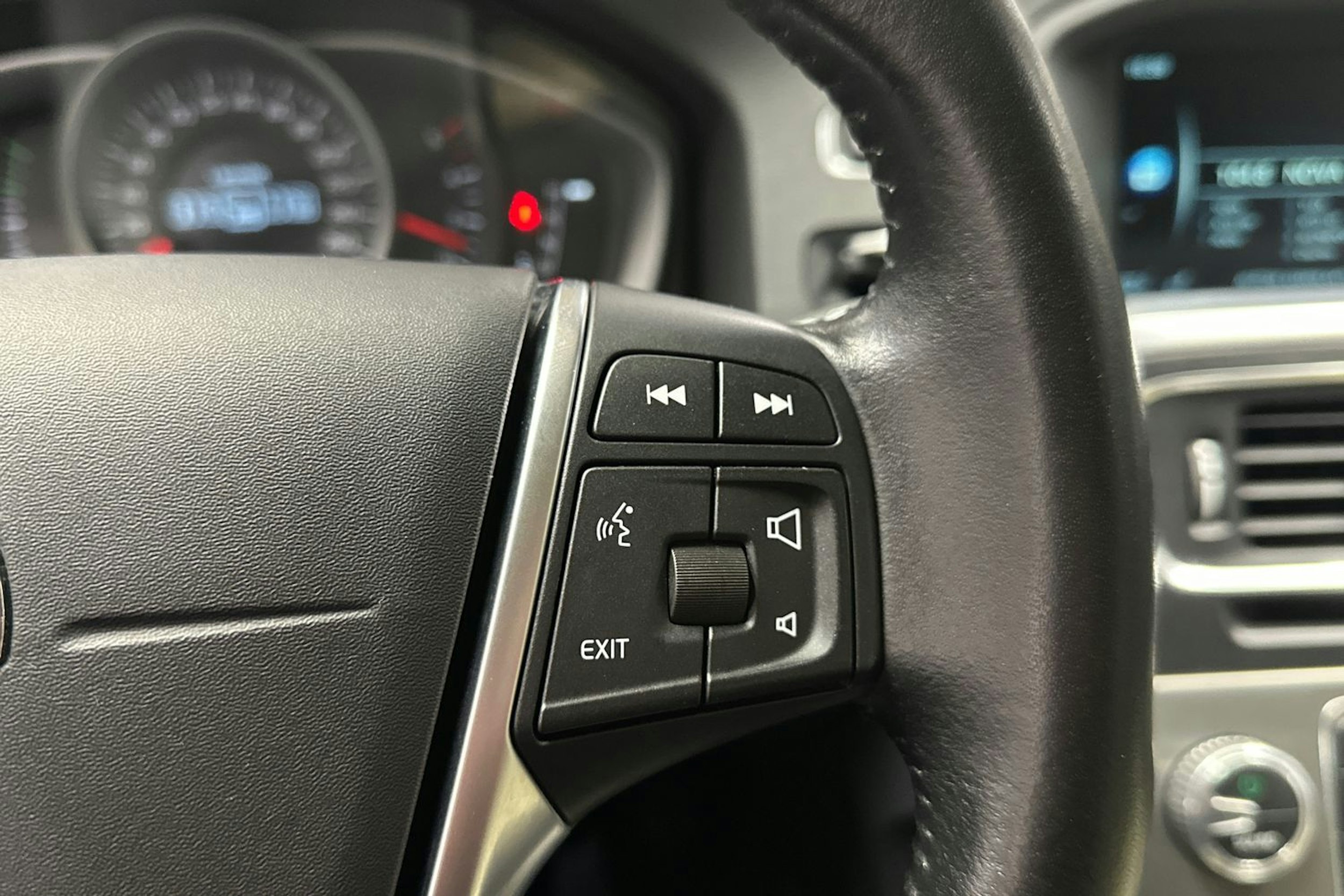 ruskea (beige) Volvo V60 2017 kuva 21.