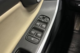 ruskea (beige) Volvo V60 2017 kuva 23.