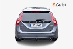 harmaa Volvo V60 2017 kuva 3.