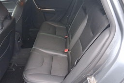 harmaa Volvo V60 2017 kuva 10.