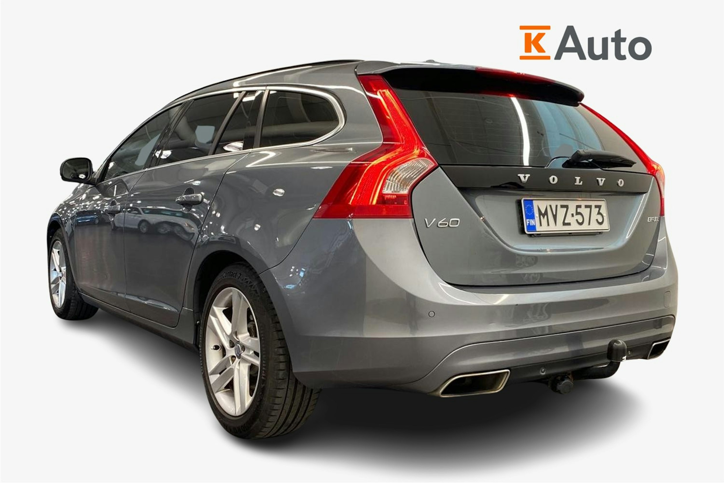 Harmaa Volvo V60 2017 kuva 2.