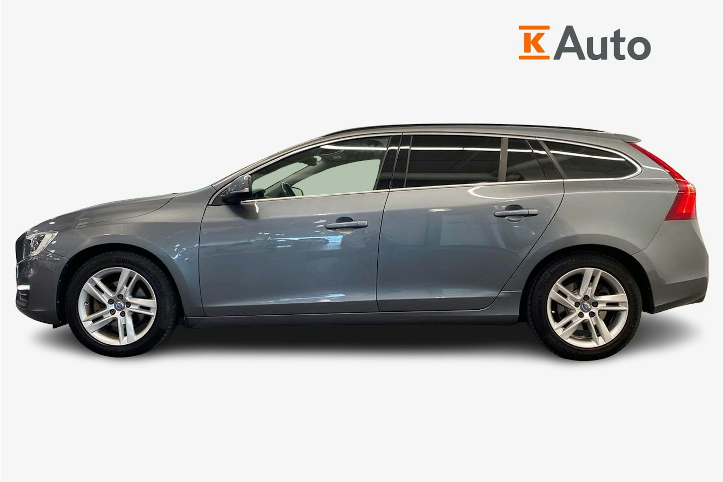 Harmaa Volvo V60 2017 kuva 6.