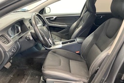 Harmaa Volvo V60 2017 kuva 28.