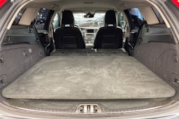 Harmaa Volvo V60 2017 kuva 31.