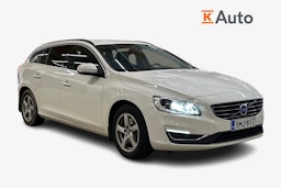 valkoinen Volvo V60 2017 kuva 1.