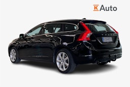 Musta Volvo V60 2017 kuva 2.
