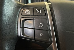Musta Volvo V60 2017 kuva 17.