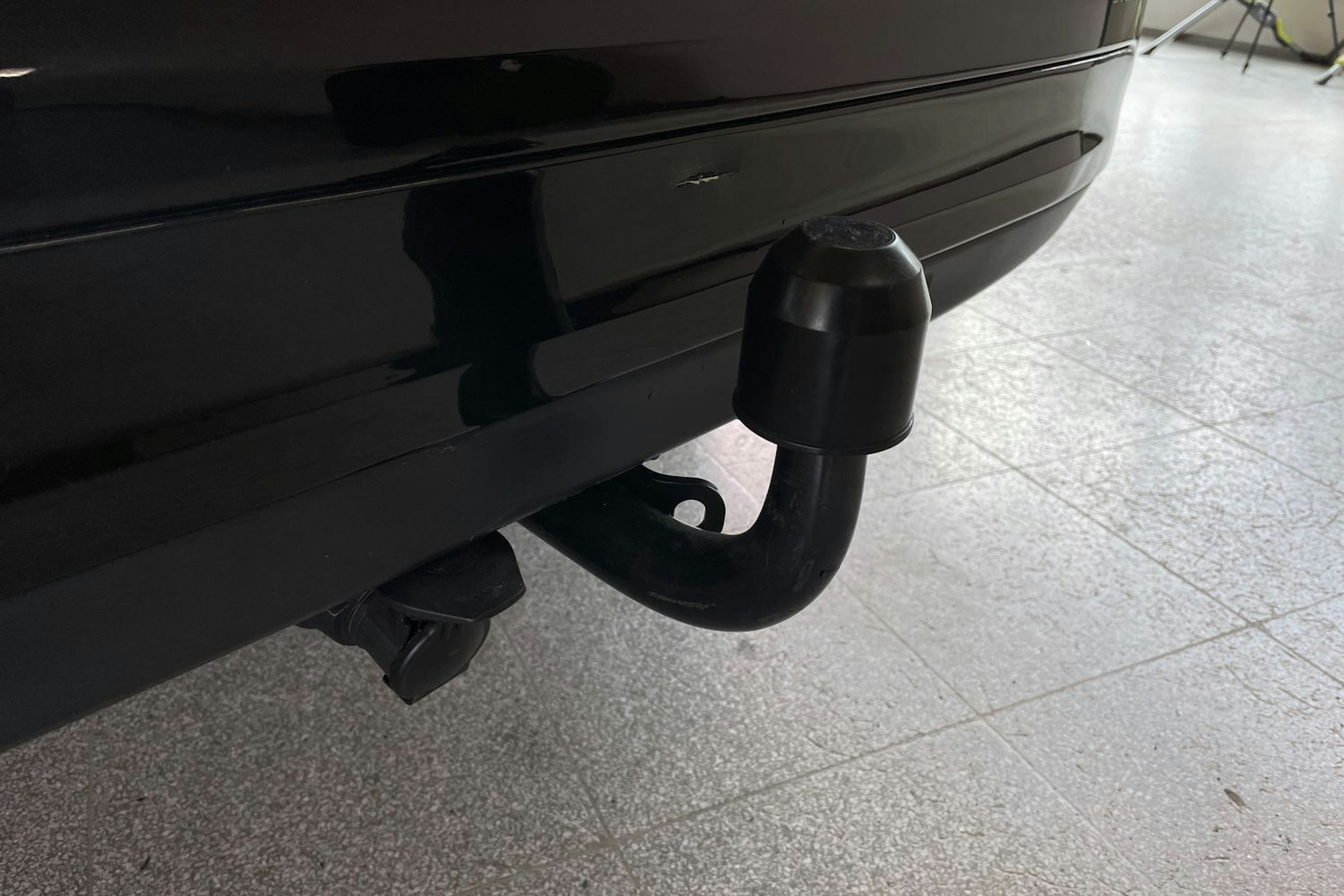 Musta Volvo V60 2017 kuva 32.