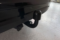 Musta Volvo V60 2017 kuva 32.