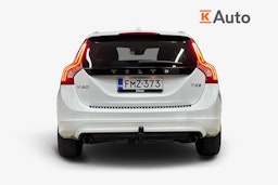 valkoinen Volvo V60 2018 kuva 3.