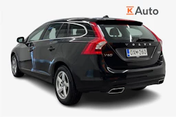 musta Volvo V60 2018 kuva 2.