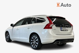 Valkoinen Volvo V60 2018 kuva 2.