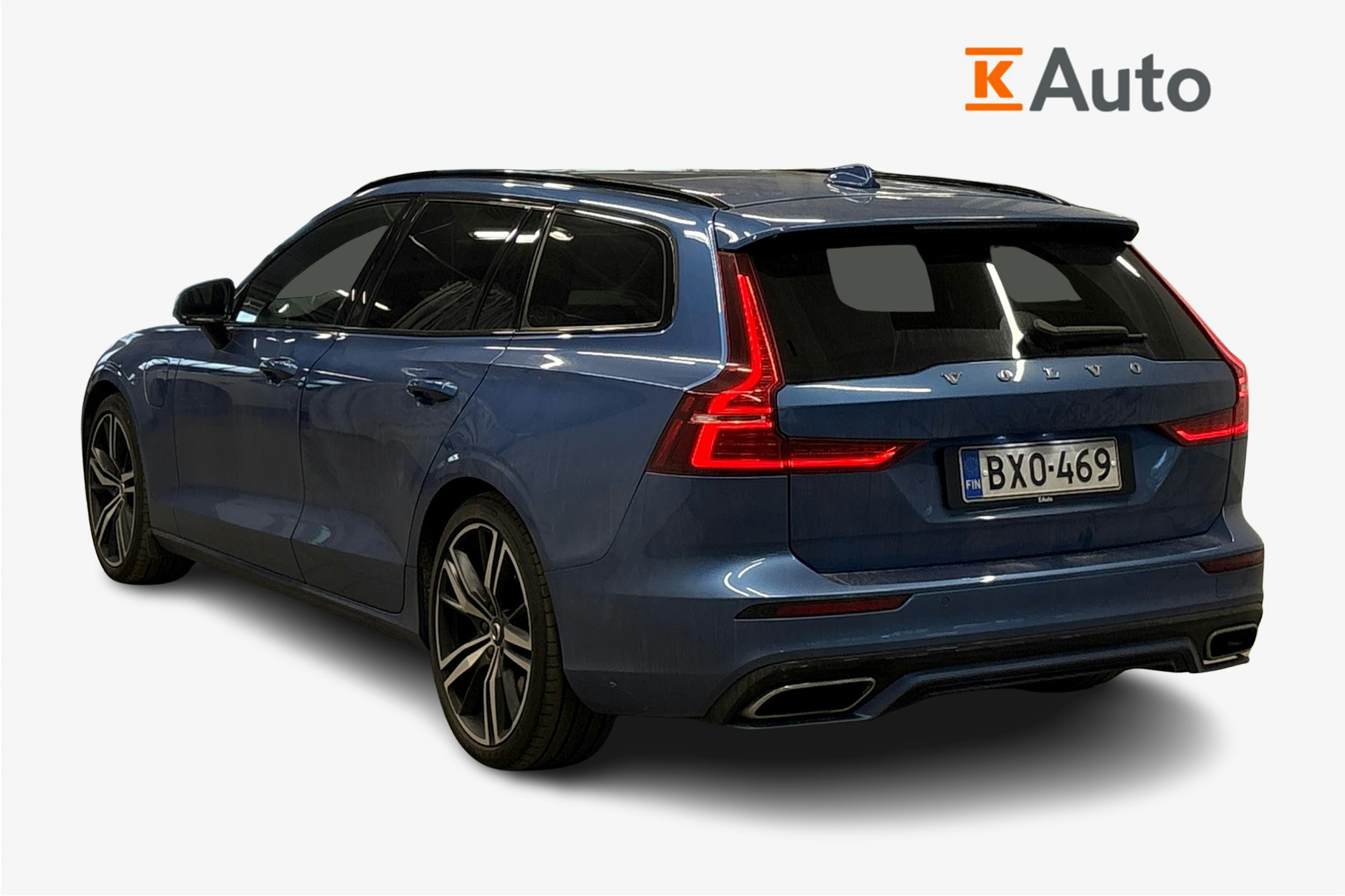 sininen Volvo V60 2019 kuva 2.