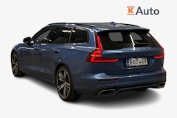 sininen Volvo V60 2019 kuva 2.