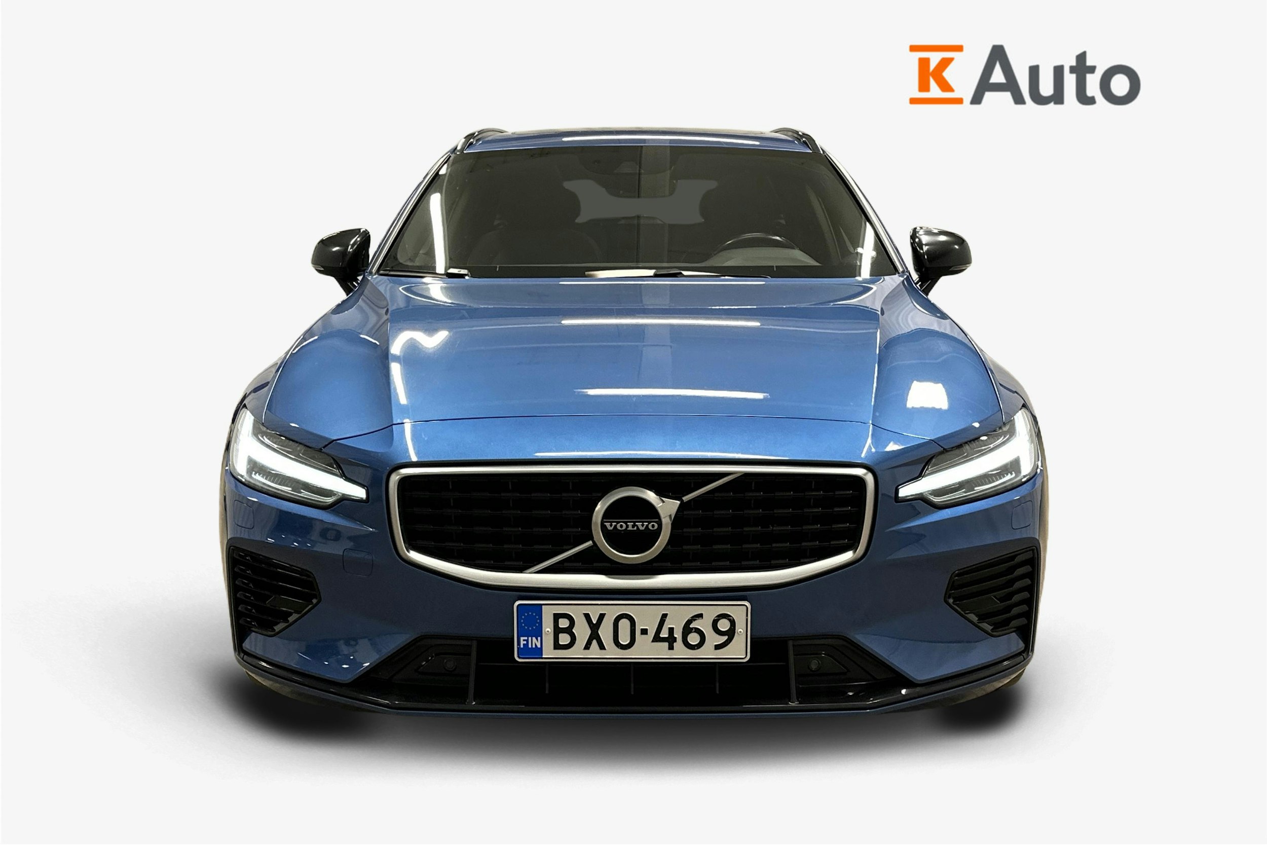 sininen Volvo V60 2019 kuva 5.