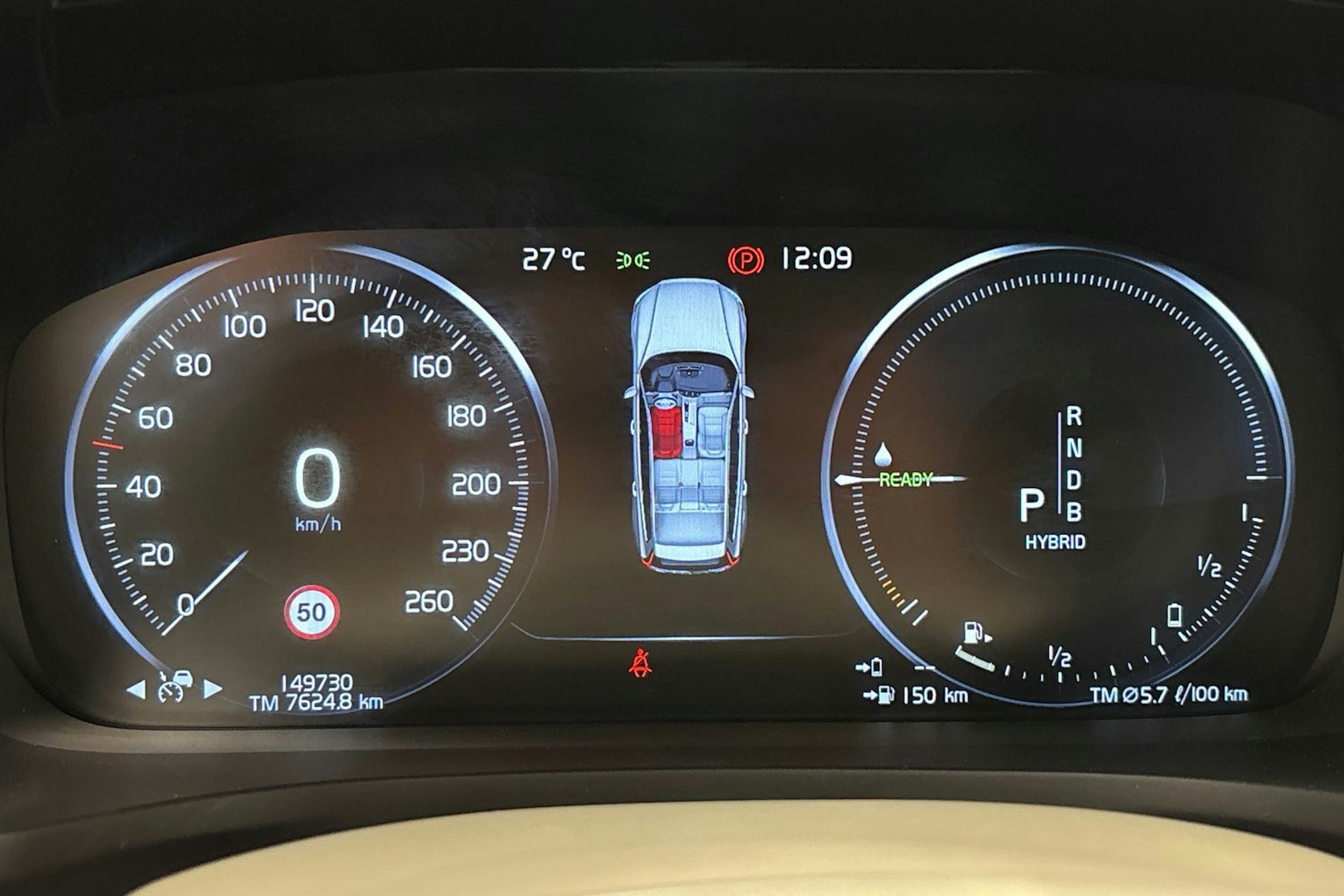 valkoinen Volvo V60 2019 kuva 19.