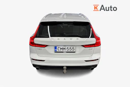 Valkoinen Volvo V60 2019 kuva 4.