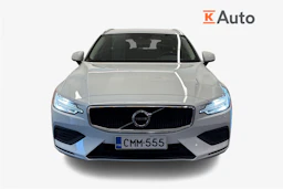 Valkoinen Volvo V60 2019 kuva 5.