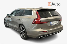 harmaa Volvo V60 2019 kuva 2.