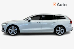 valkoinen Volvo V60 2019 kuva 7.