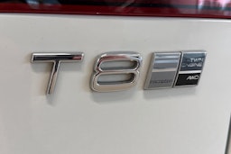 valkoinen Volvo V60 2019 kuva 36.