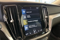 Valkoinen Volvo V60 2019 kuva 19.