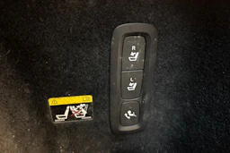 valkoinen Volvo V60 2019 kuva 15.