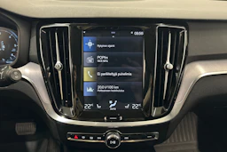 musta Volvo V60 2019 kuva 17.