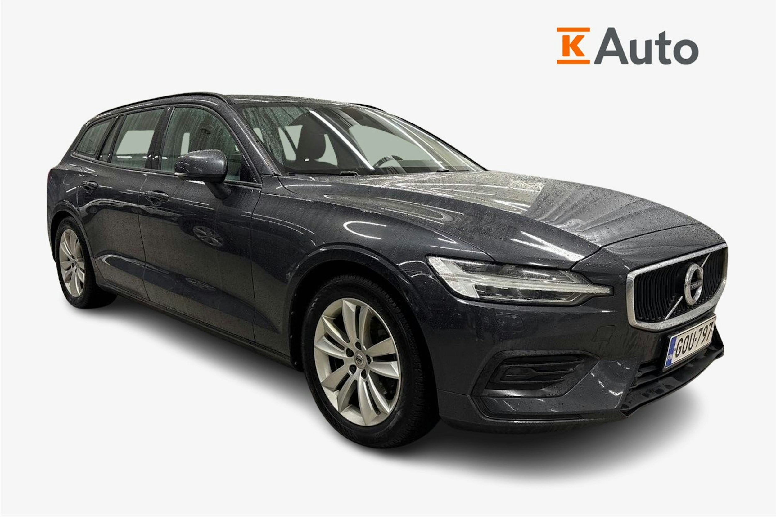 harmaa Volvo V60 2019 kuva 1.