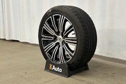 harmaa Volvo V60 2019 kuva 13.