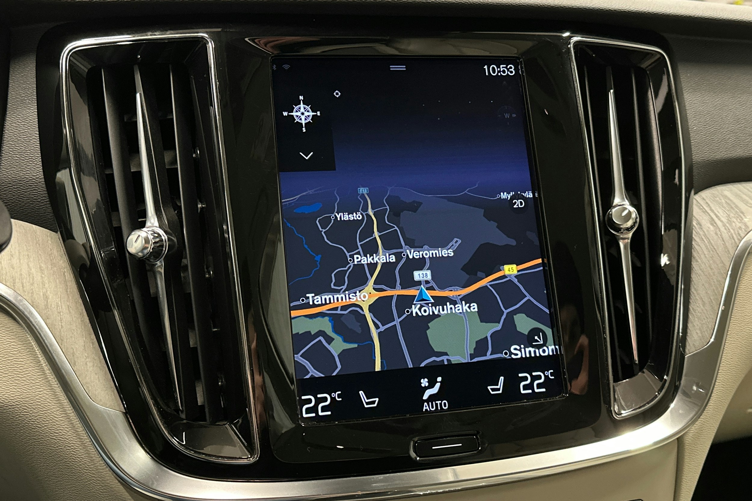 harmaa Volvo V60 2019 kuva 24.