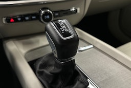 harmaa Volvo V60 2019 kuva 30.