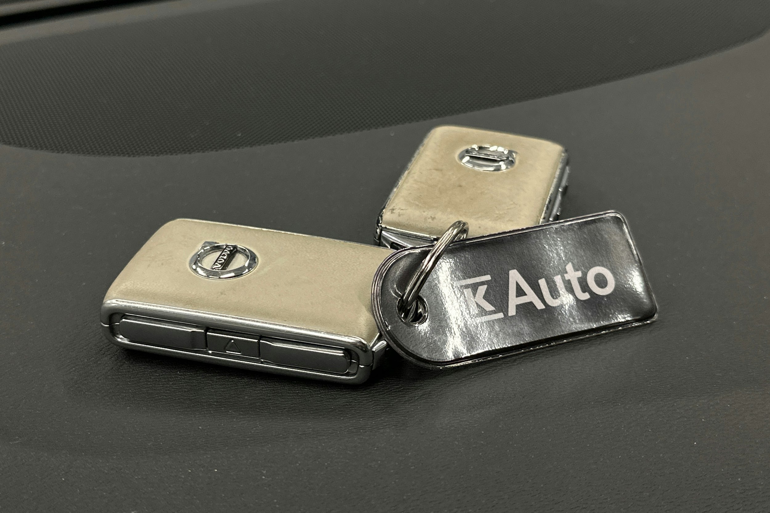 harmaa Volvo V60 2019 kuva 31.