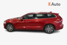 punainen Volvo V60 2019 kuva 5.