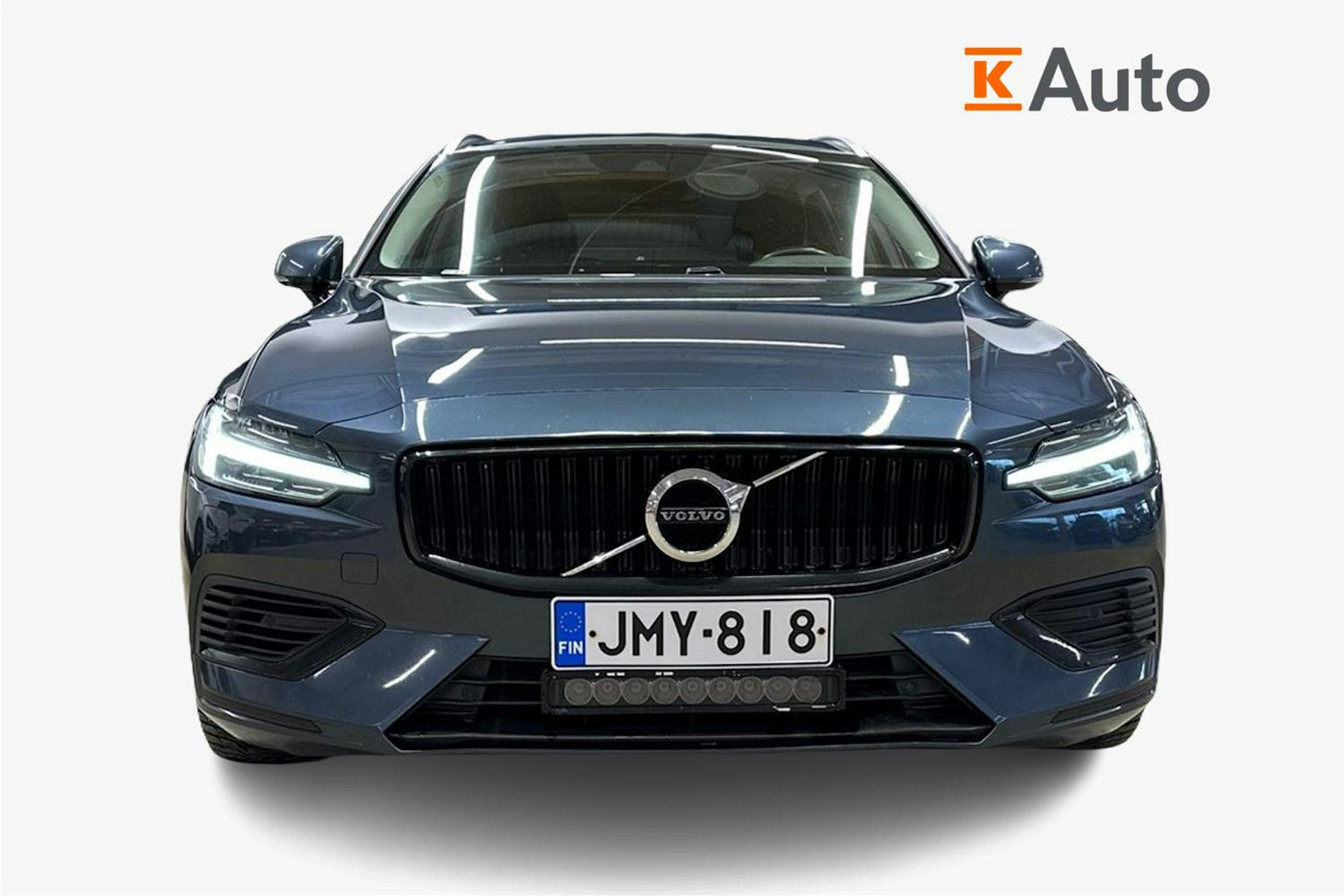sininen Volvo V60 2019 kuva 5.
