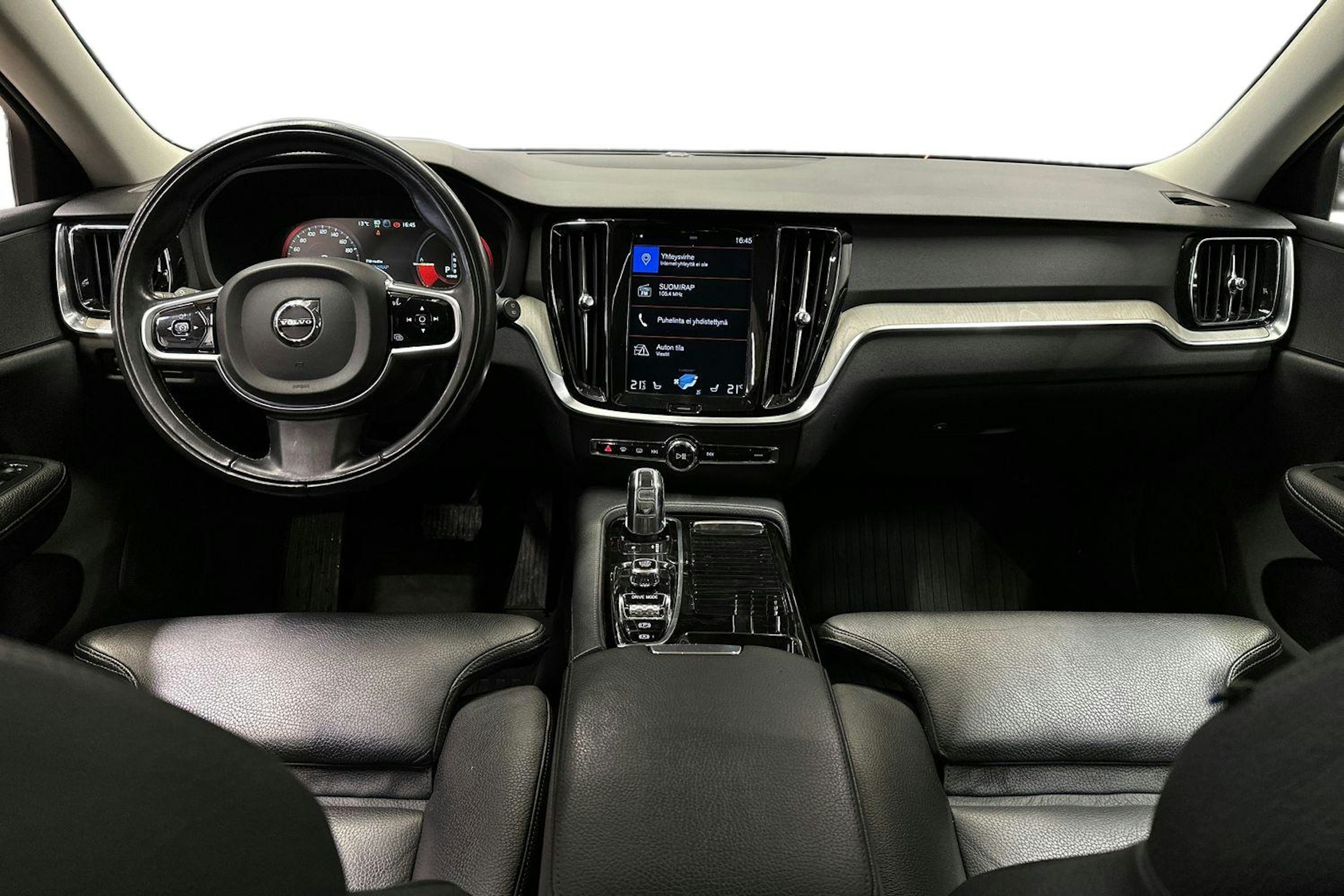 sininen Volvo V60 2019 kuva 9.