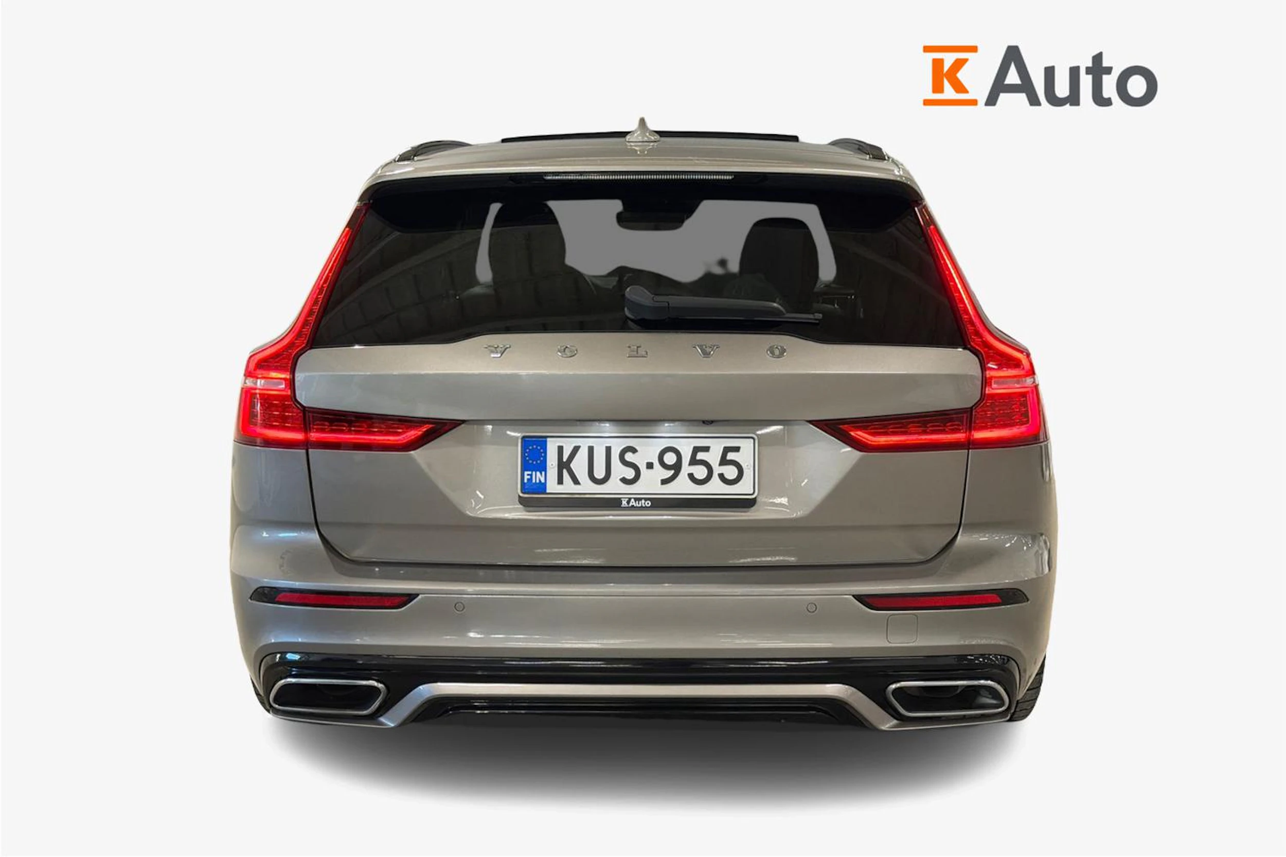 harmaa Volvo V60 2019 kuva 3.