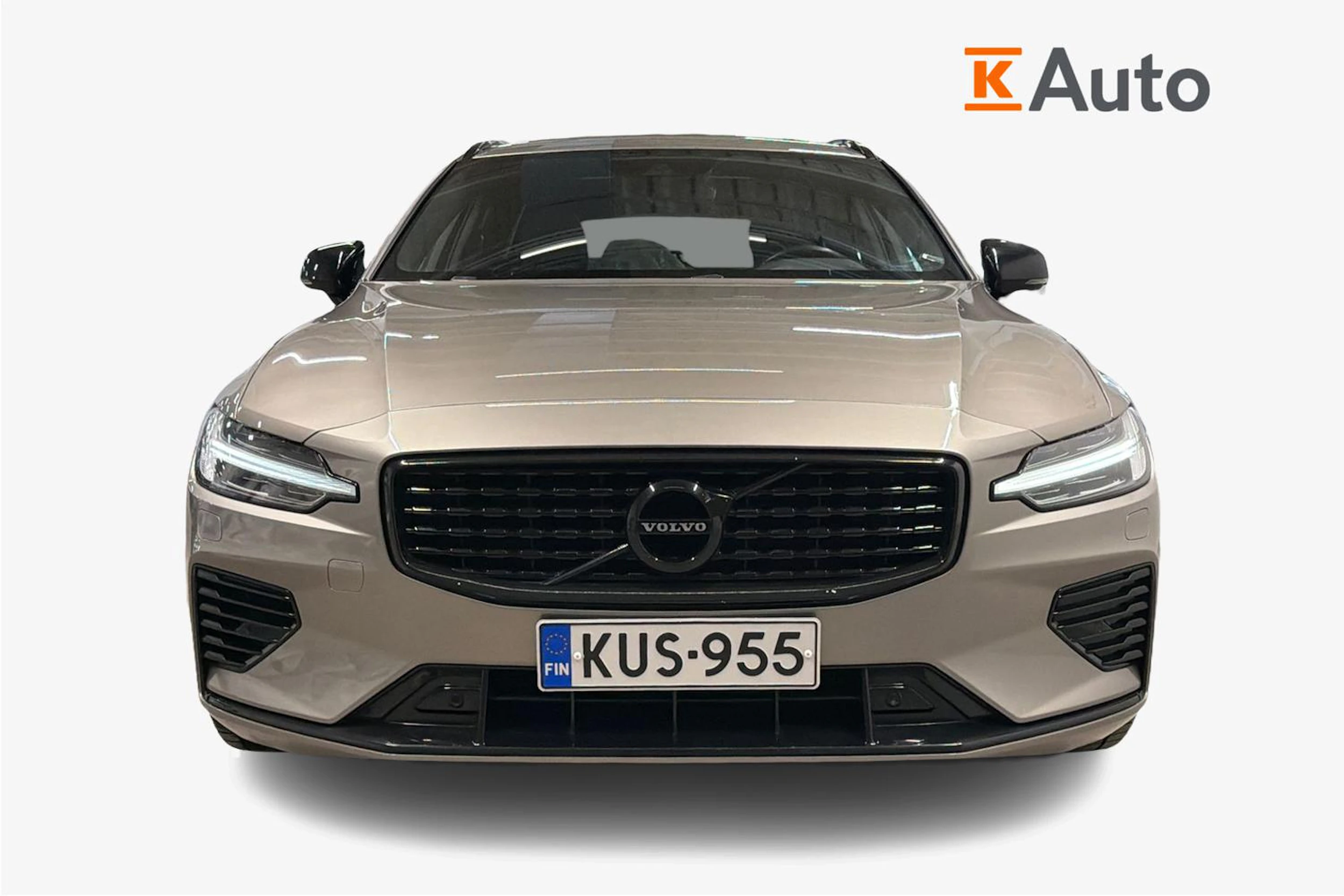 harmaa Volvo V60 2019 kuva 4.