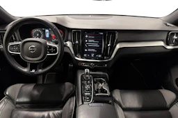 harmaa Volvo V60 2019 kuva 7.