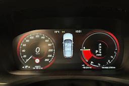 harmaa Volvo V60 2019 kuva 20.