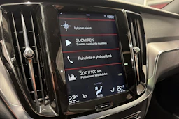 harmaa Volvo V60 2019 kuva 22.