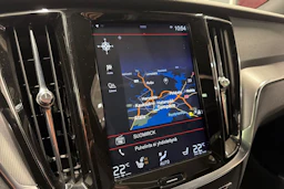 harmaa Volvo V60 2019 kuva 26.